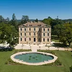 Chateau De Montcaud ホテル