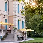 ホテル Chateau De Montcaud 5*