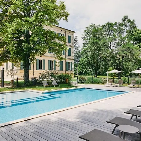 Otel Chateau De Montcaud 5*