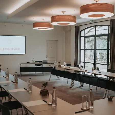 Chateau De Montcaud 5* Sabran