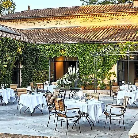 Chateau De Montcaud 5* Sabran
