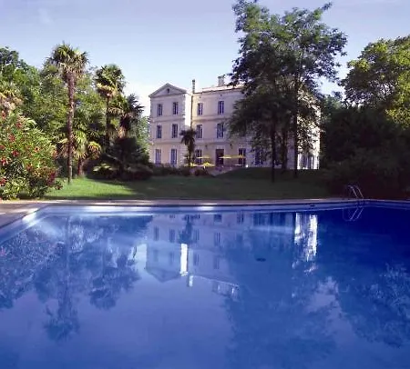 Chateau De Montcaud Otel Sabran