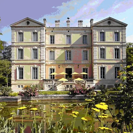 Chateau De Montcaud 5*