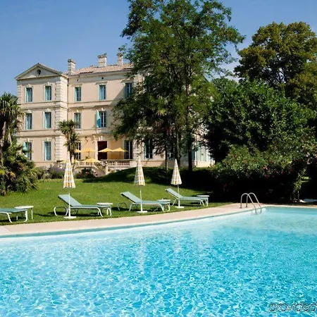 Chateau De Montcaud