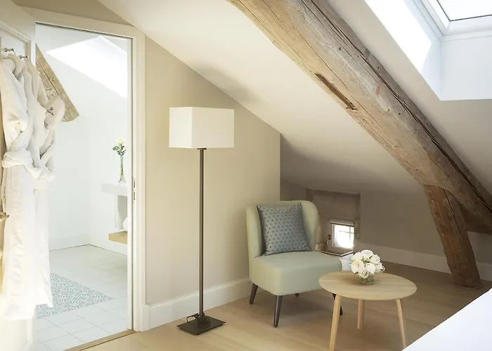 Hotel Château De Montcaud 5*