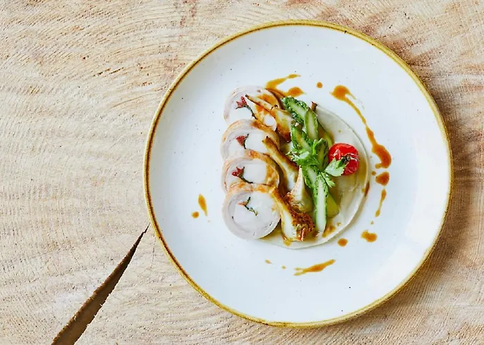 Château De Montcaud Hotel 5*