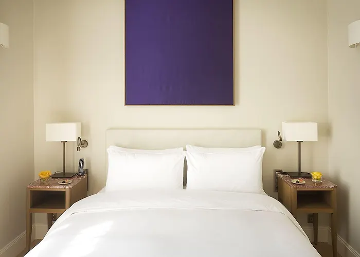 Château De Montcaud Hotel 5*