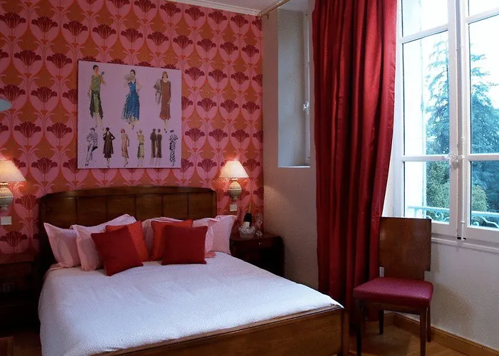 Hotel Château De Montcaud 5*