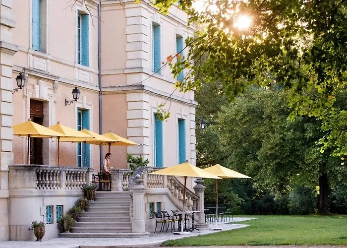 Hotel Château De Montcaud 5*